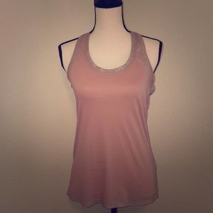 🌸 Fabletics Laurel Active Tank